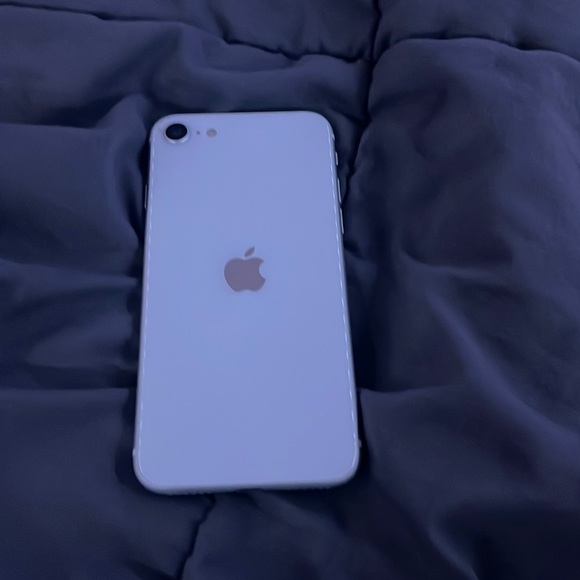 new iphone se 3rd gen . needs to be unlocked or reset through itunes . brand new